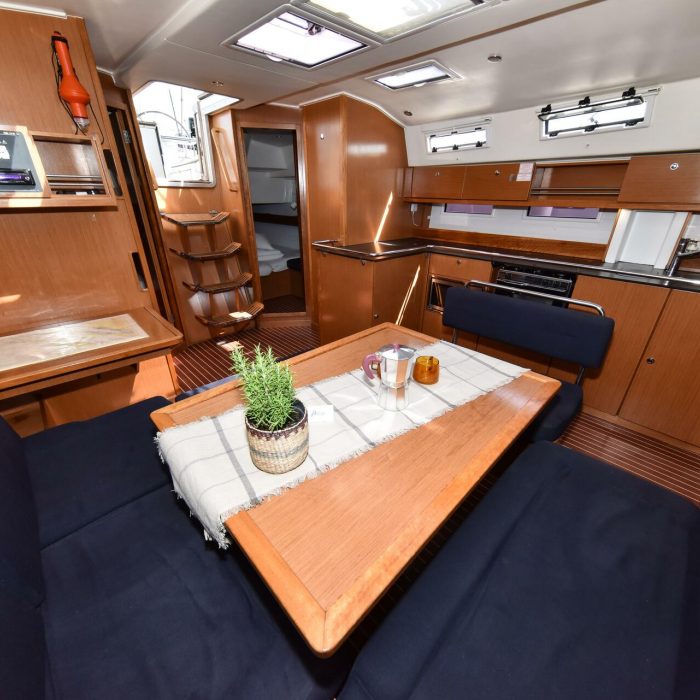 Controvento | Bavaria Cruiser 45 photo 21