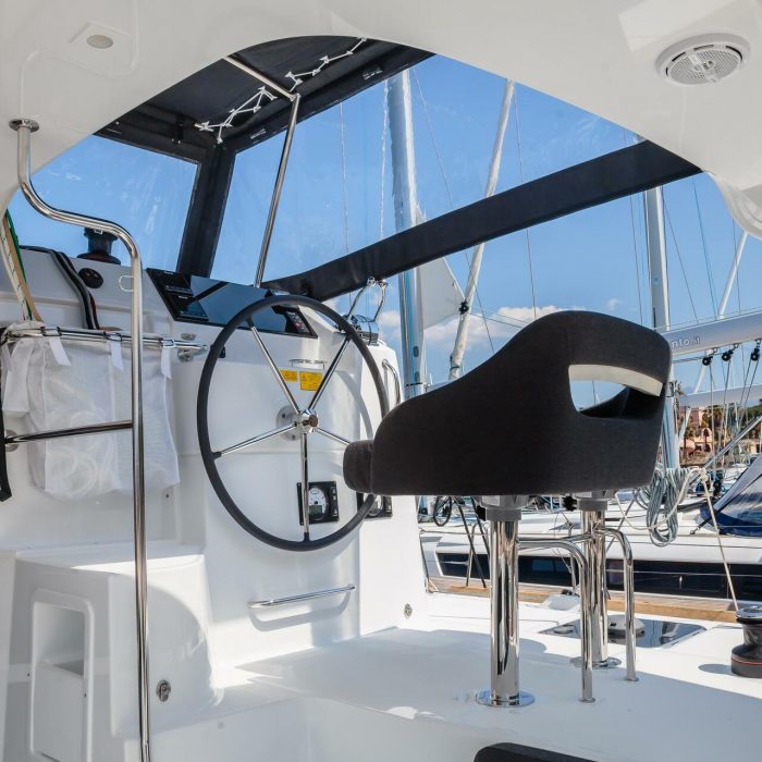 Gelso - Standard line | Lagoon 40 photo 8