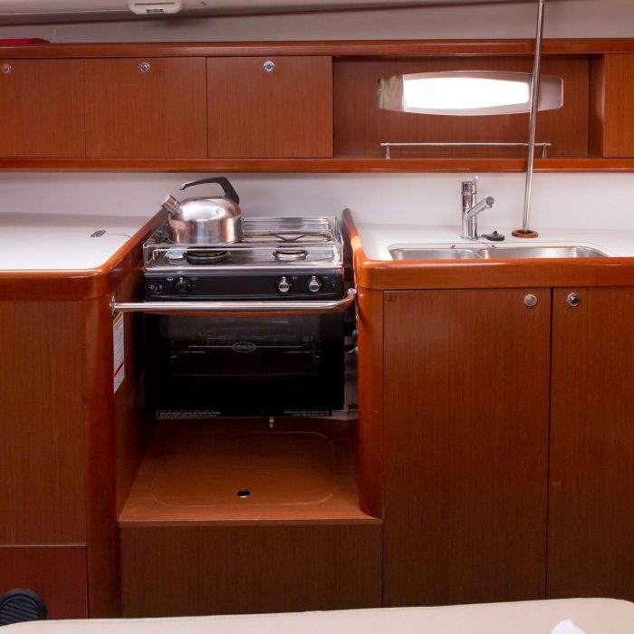 Tiamo | Oceanis 43 photo 16