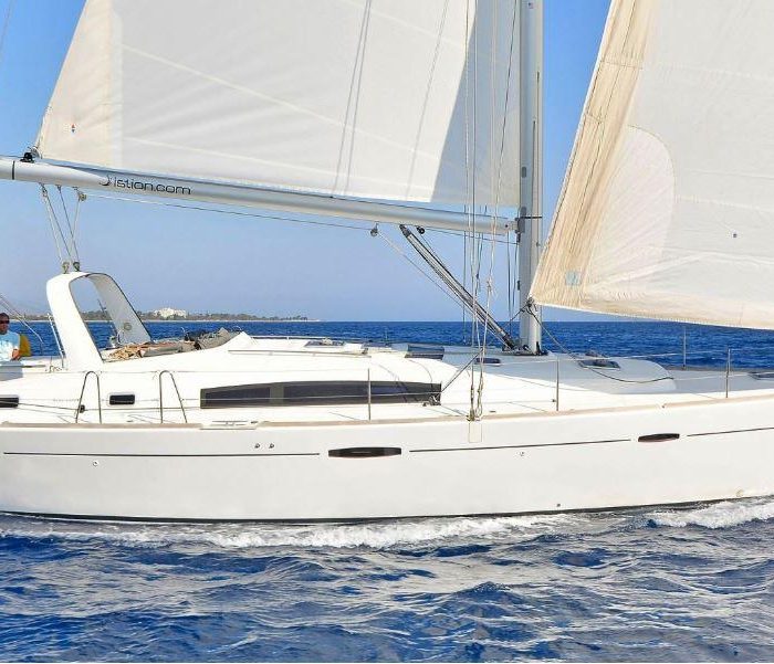 Leandros D | Oceanis 50 Family photo 2