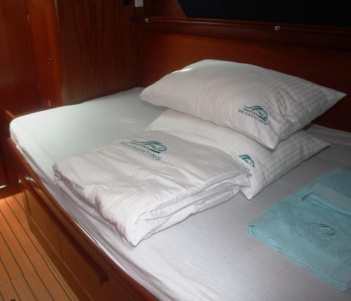 Viktoria II | Beneteau 50 photo 19