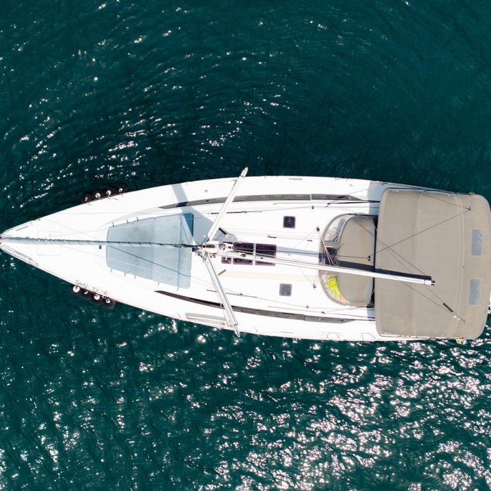 Vela | Bavaria 46 Cruiser photo 5