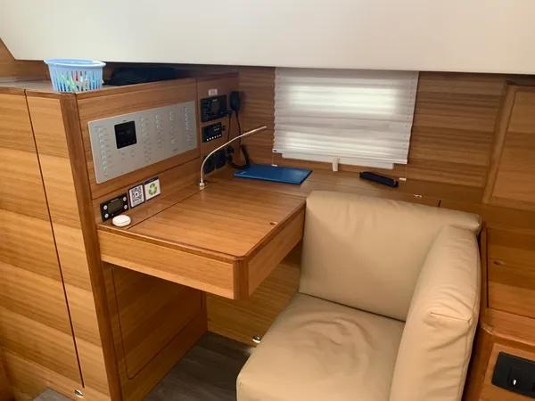 Long Island | Elan Impression 50.1 - 5 + 1 cab. photo 12