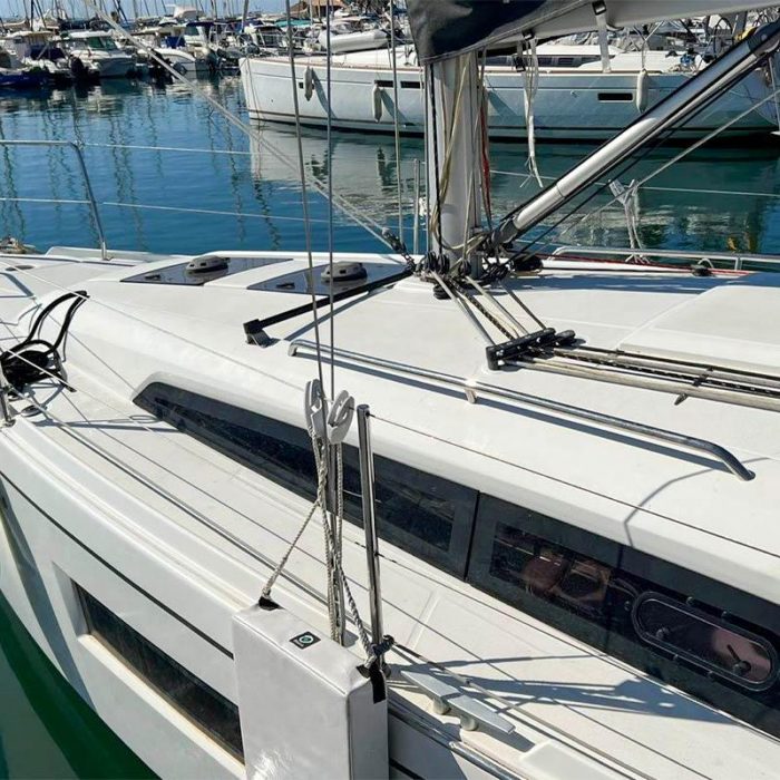 Jeep | Oceanis 30.1 photo 1