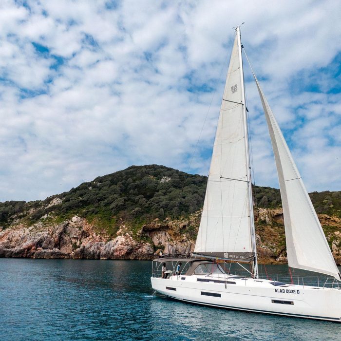Medea - Water maker, Solar Panel | Dufour 530 photo 9
