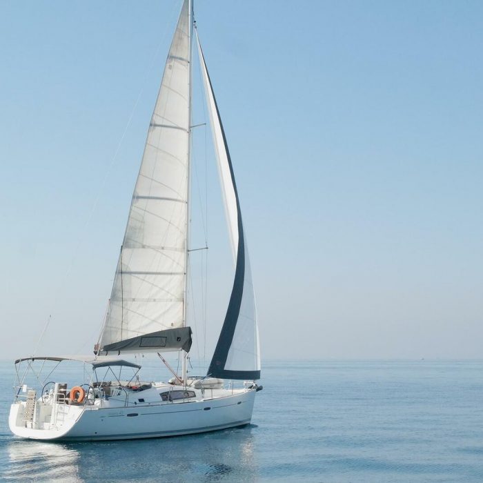 Seacret | Oceanis 43 photo 8