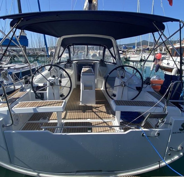 Polis | Oceanis 35.1 photo 3