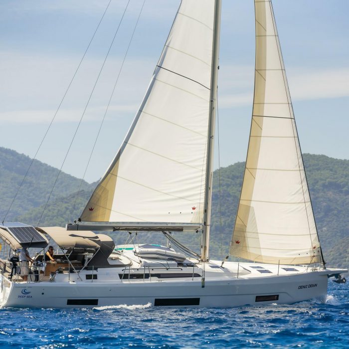 Deniz Derin | Dufour 470 photo 1