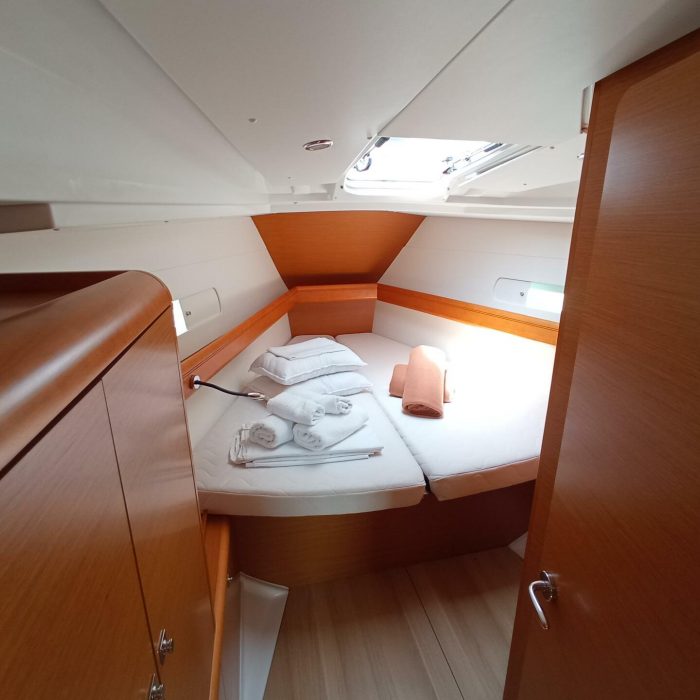 Eternity | Sun Odyssey 409 photo 5 Eternity | Sun Odyssey 409 photo 5