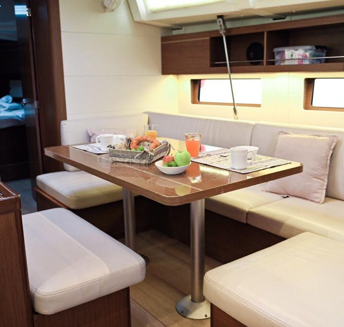 Andiamo | Oceanis 46.1 photo 46