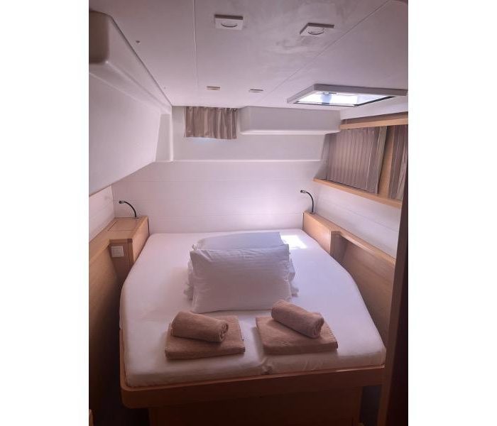 CARIAMA (air condition, generator, water maker, flybridge) | Lagoon 450 Fly photo 6