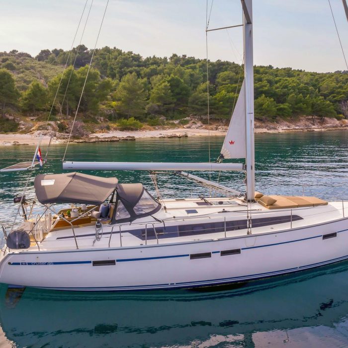 Bella Vita | Bavaria Cruiser 46 photo 6