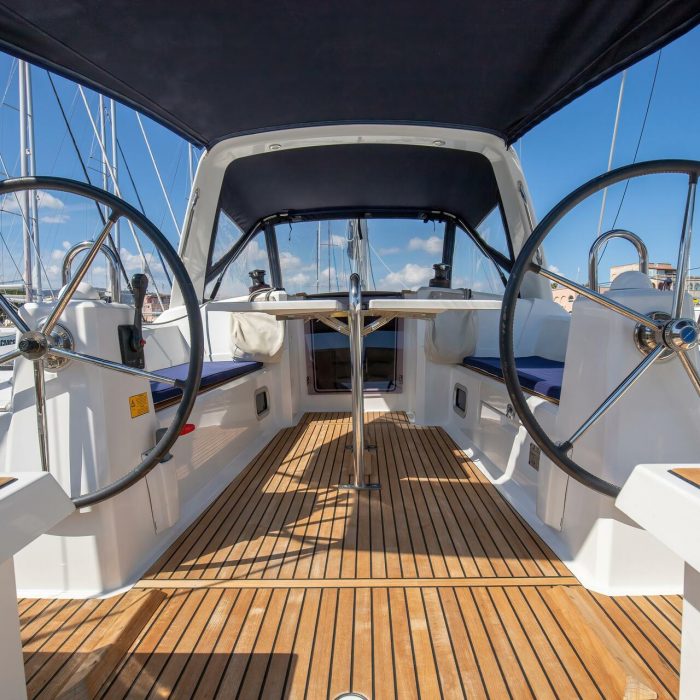 Levante - Standard line | Oceanis 35.1 photo 8