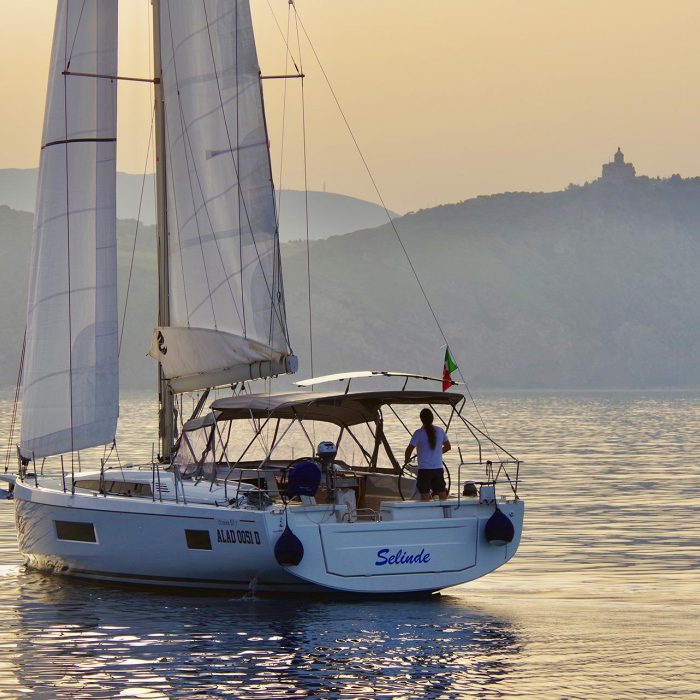 Selinde - Water maker, Solar Panel | Oceanis 51.1 photo 3