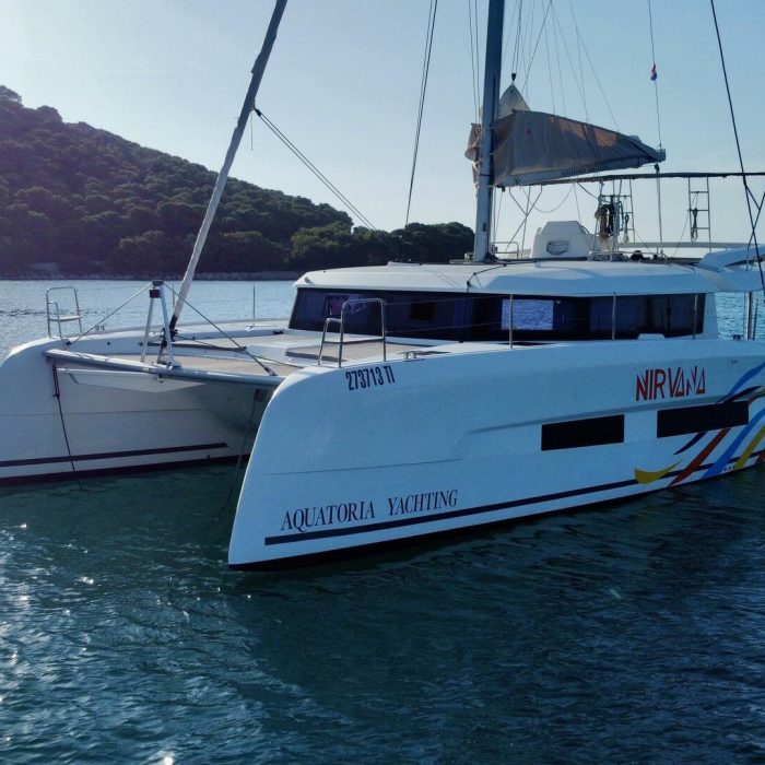 Nirvana | Dufour Catamaran 48 photo 5
