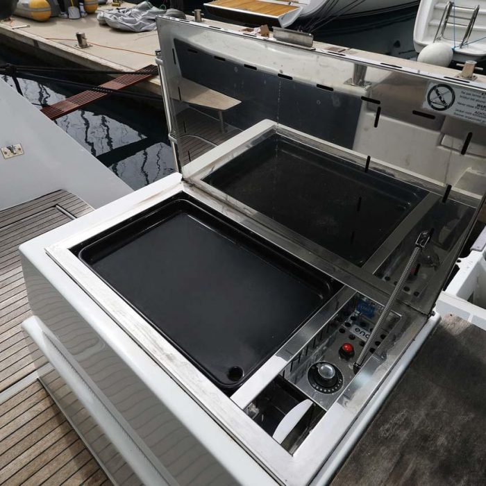 La Mula | Fountaine Pajot Astrea 42 photo 11