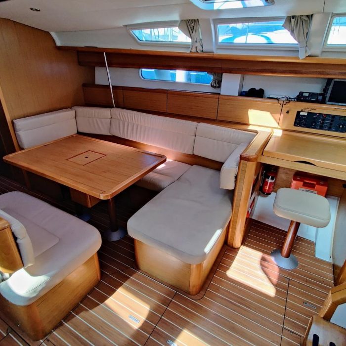 Lady Joanna | Sun Odyssey 49i photo 5