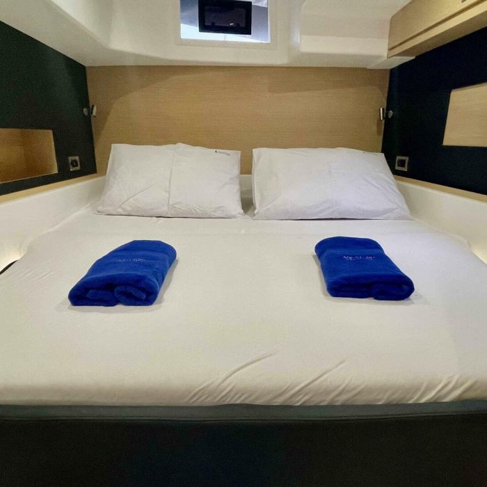 Nirvana | Dufour Catamaran 48 photo 39