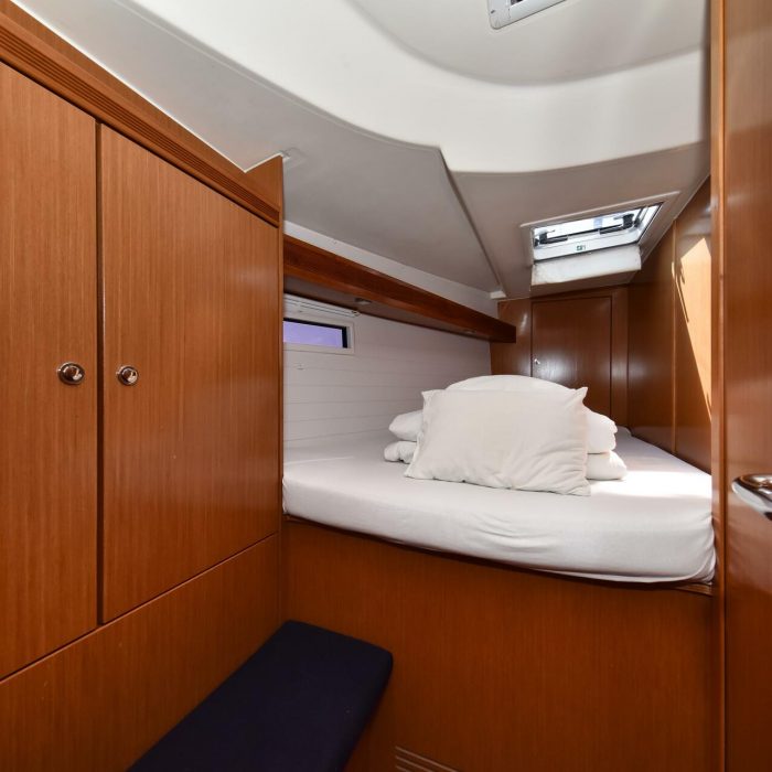 Controvento | Bavaria Cruiser 45 photo 52