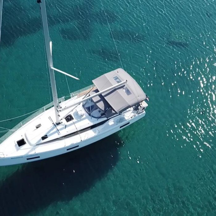 Seawave | Bavaria C42 photo 1