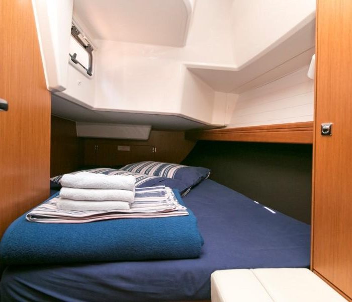 Alani | Bavaria Cruiser 37 photo 19