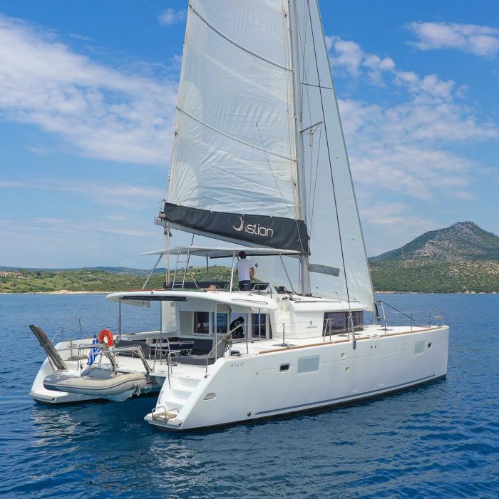 Cassiopeia II | Lagoon 450 Fly photo 3
