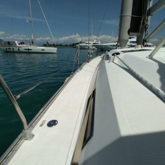 Gin Tonic | Bavaria Cruiser 51 photo 15