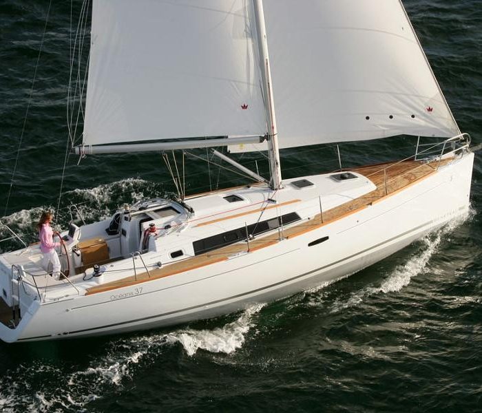 Era Ora | Oceanis 37 photo 1