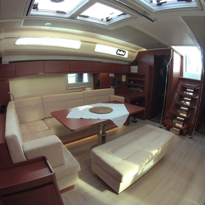 LADY AGA | Hanse 508 photo 19