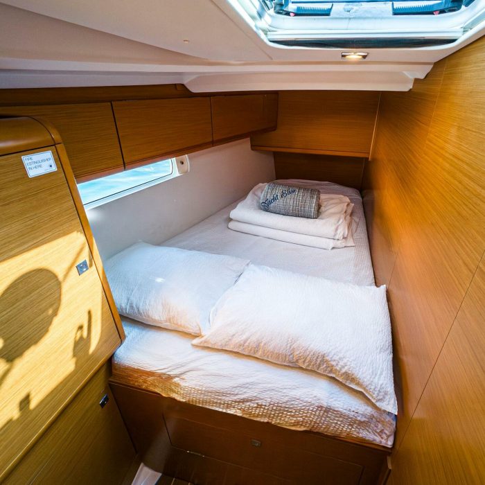 Elise af Sweden | Sun Odyssey 519 - 5 cab. photo 17