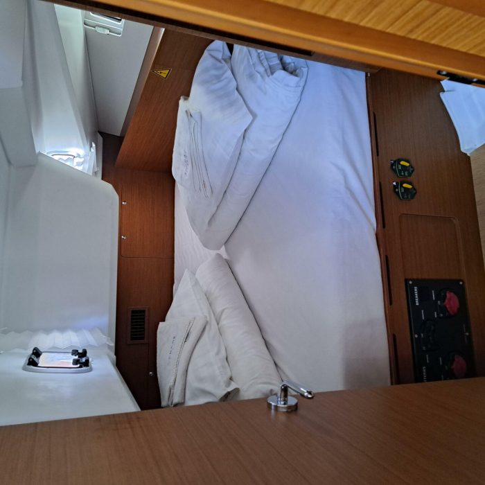 Mirrmurr | Sun Odyssey 490 photo 13