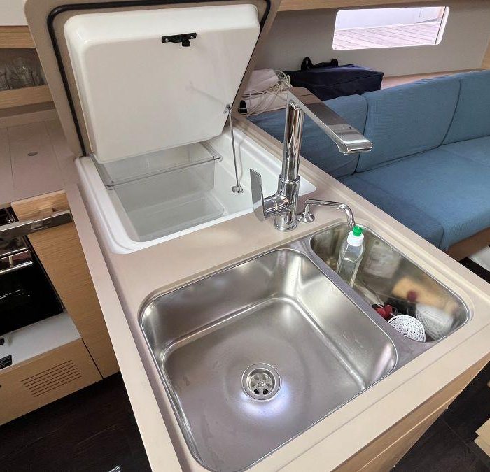 Evren | Dufour 37 - 3 cab. photo 8