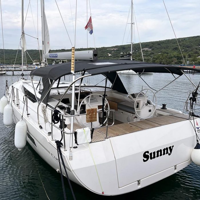 Sunny | Bavaria C45 Style photo 10