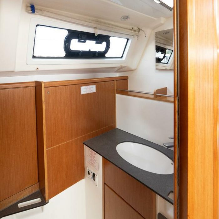 Marlo | Bavaria Cruiser 37 photo 10