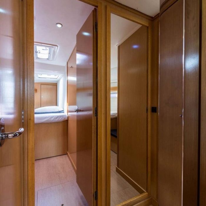 Altair | Bavaria Cruiser 50 photo 17