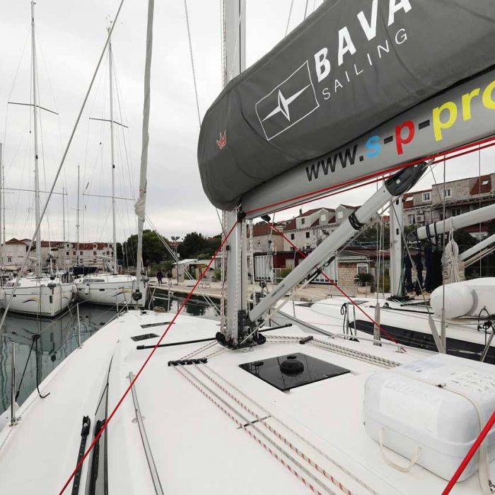 Noana | Bavaria C42 photo 5
