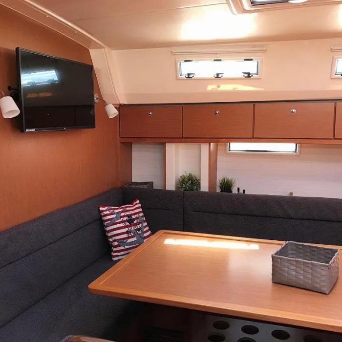 Juniper | Bavaria Cruiser 50 photo 12