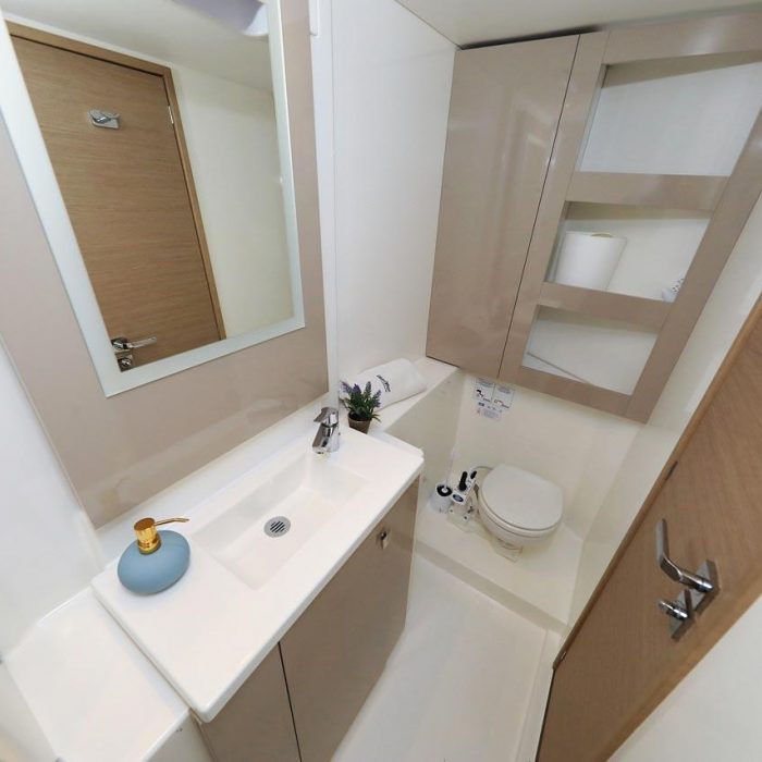 Felicitas II | Fountaine Pajot LUCIA 40 photo 26
