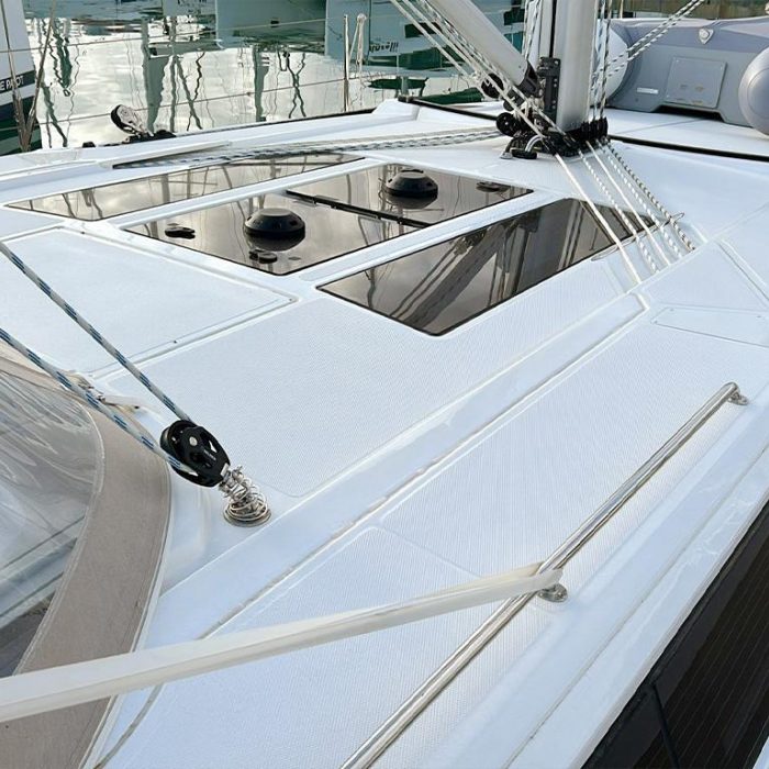 Topaz | Bavaria C46 photo 25