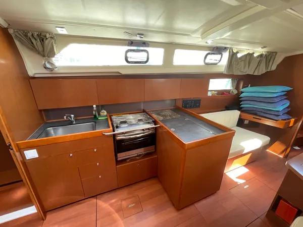 Black Lion | Oceanis 41.1 photo 12