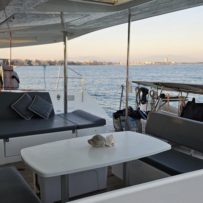 Corona Borealis | Lagoon 450 Fly photo 6