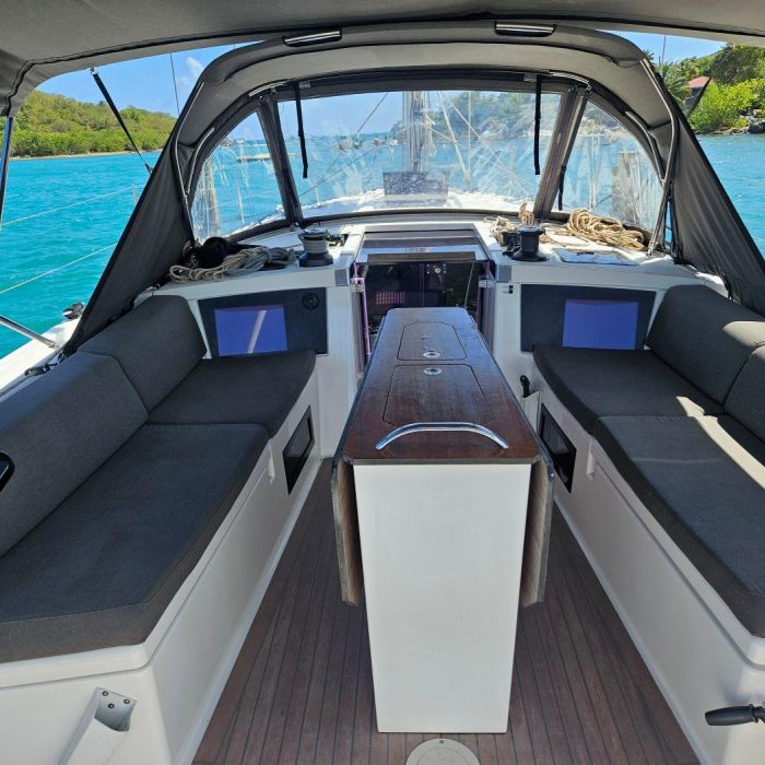 Seabreeze Smile | Dufour 41 - 3 cab. photo 4