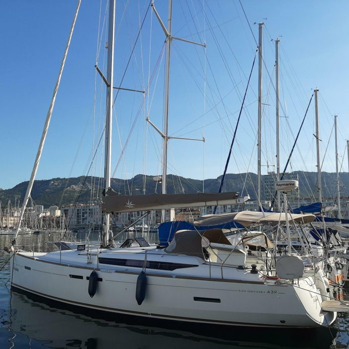 Johanna | Sun Odyssey 439 photo 4