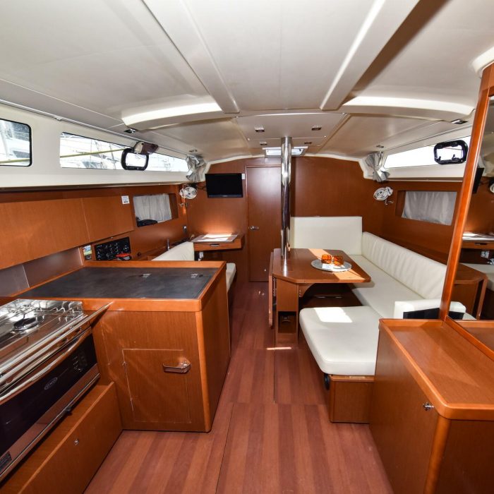 4Play | Oceanis 41.1 photo 32