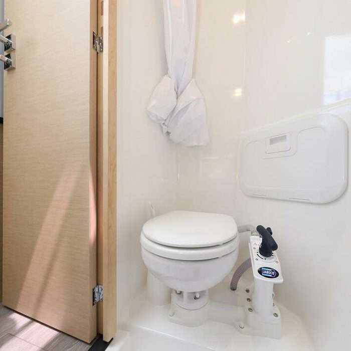 Anrik | Fountaine Pajot MY 37 photo 35