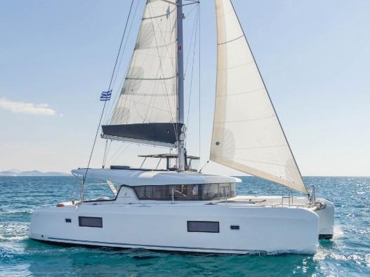 Amici | Lagoon 42 photo 1