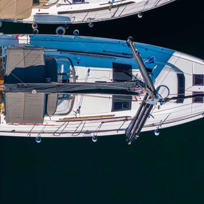 Easy Eleven | Dufour 470 Performance photo 8