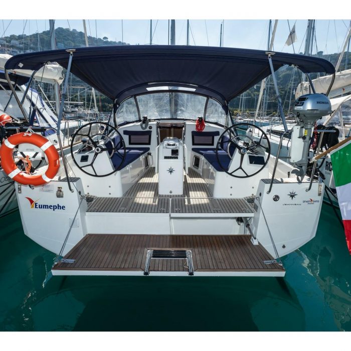 Eumephe - Standard line | Sun Odyssey 410 photo 5