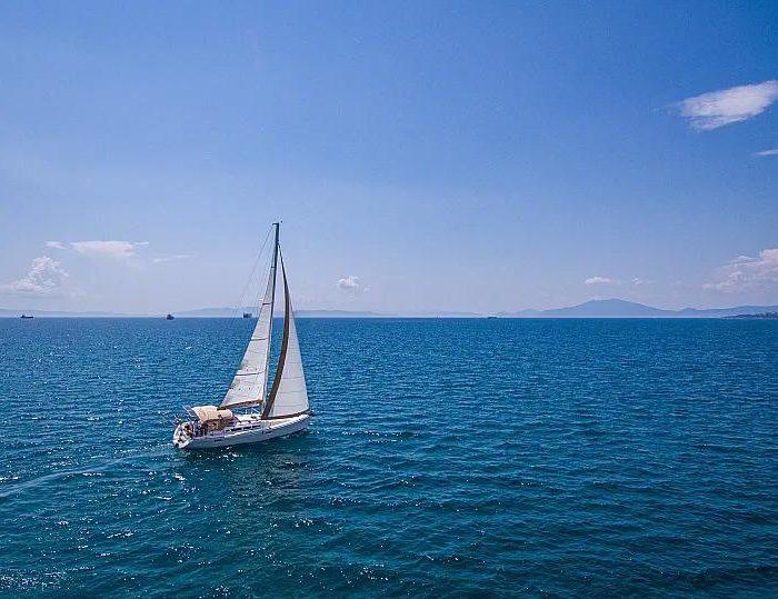 Mila | Sun Odyssey 42 i photo 9