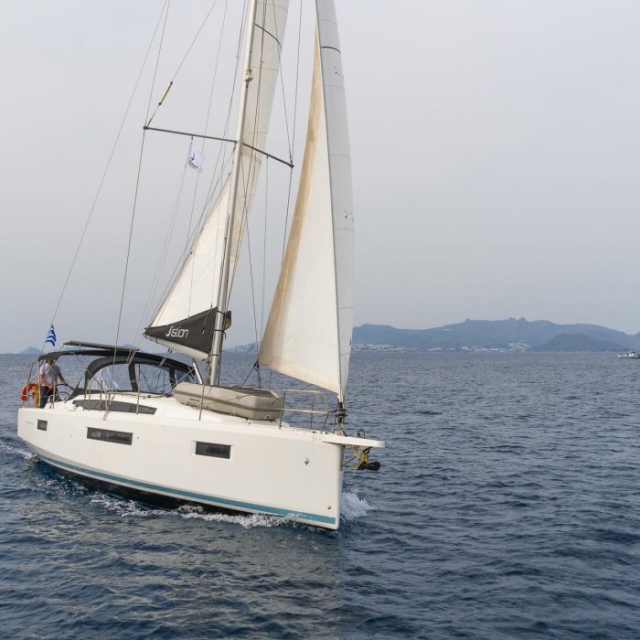Geva X | Sun Odyssey 410 photo 11